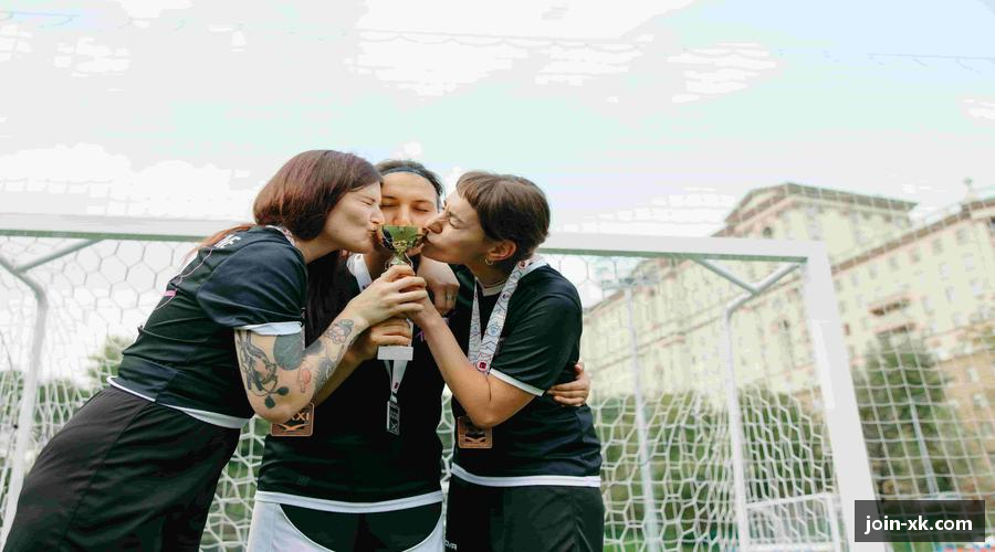 团结拼搏，共创辉煌